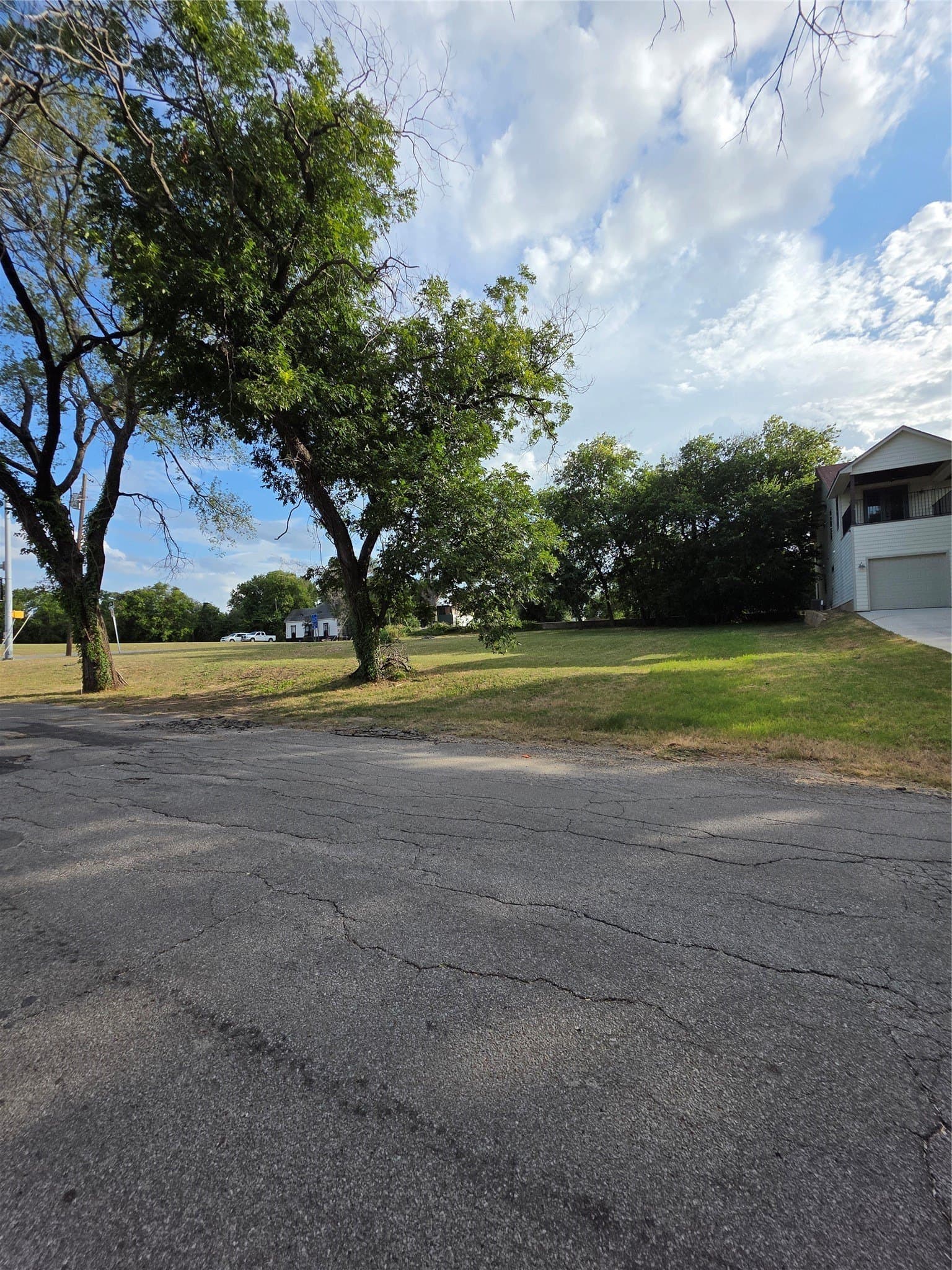 0.14 acres in McLennan County - photo 3