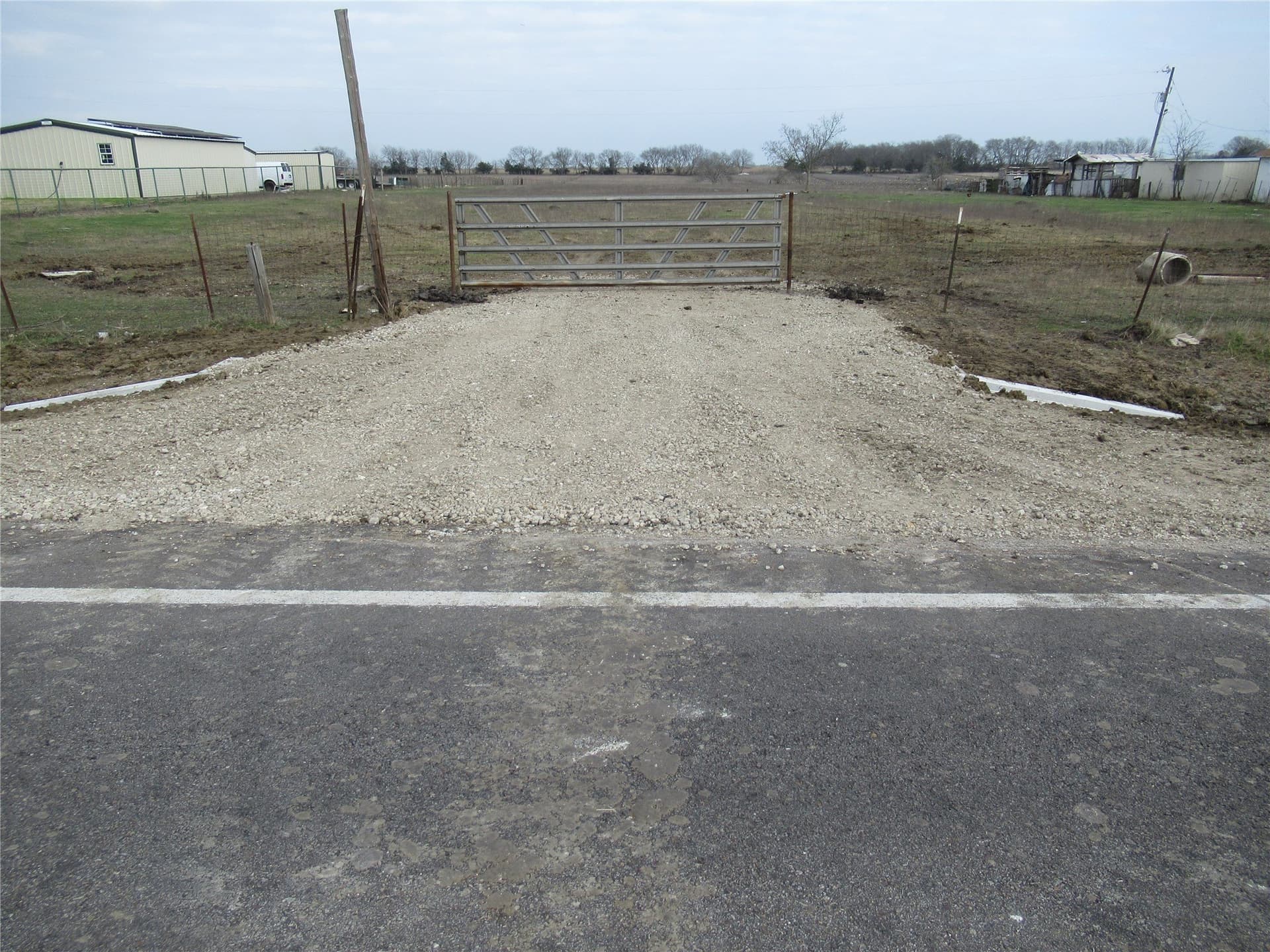 5 acres in Hunt County