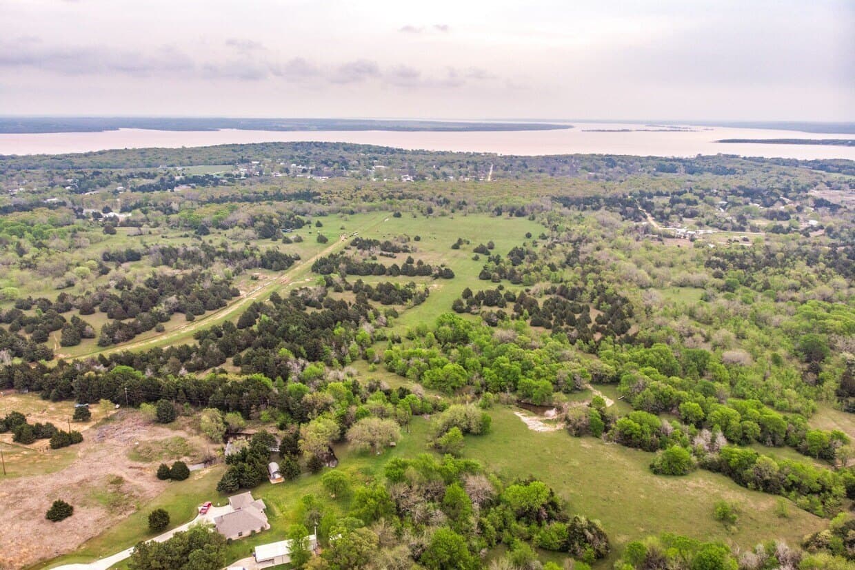 188.78 acres in Grayson County gallery image 4