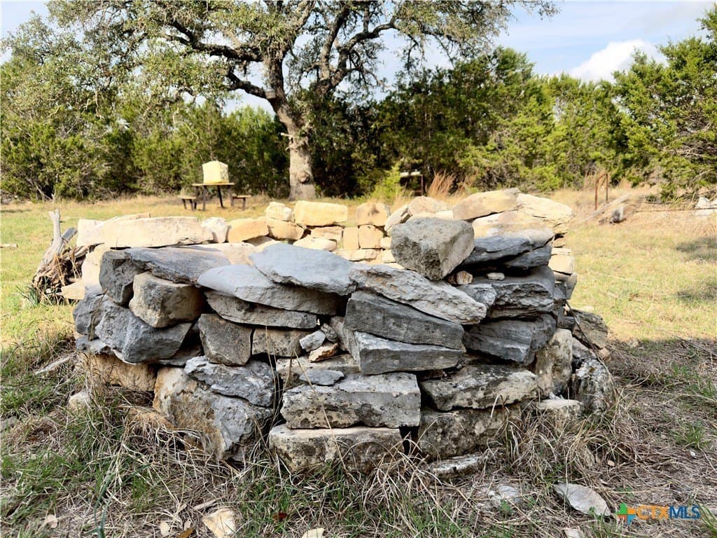 40.35 acres in Lampasas County gallery image 4