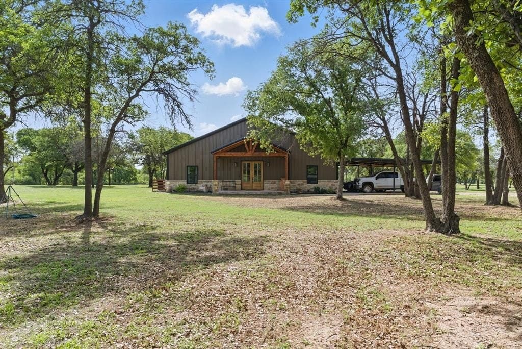 25 acres in Jones County