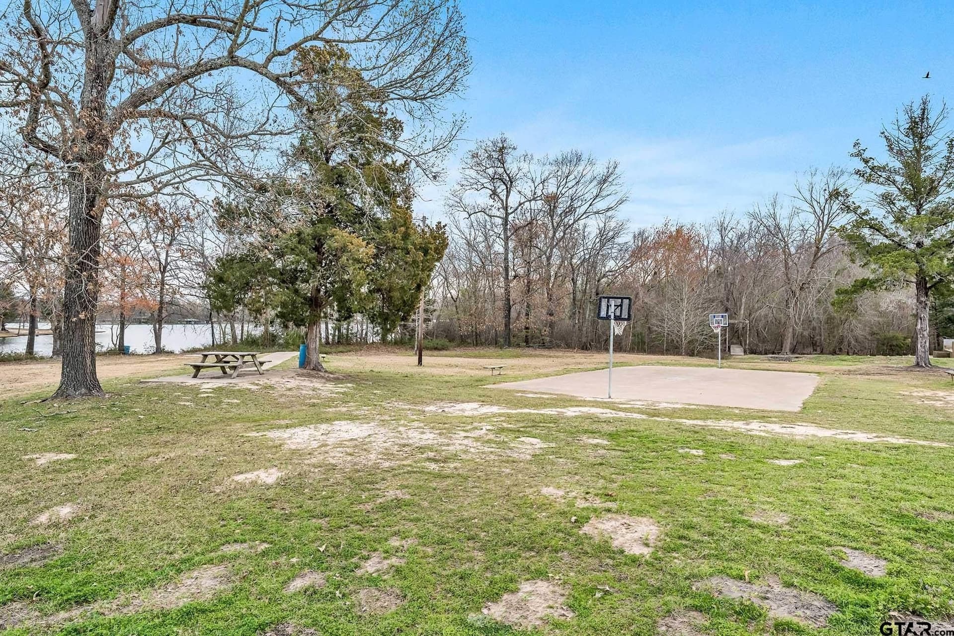 365 acres in Van Zandt County - photo 40