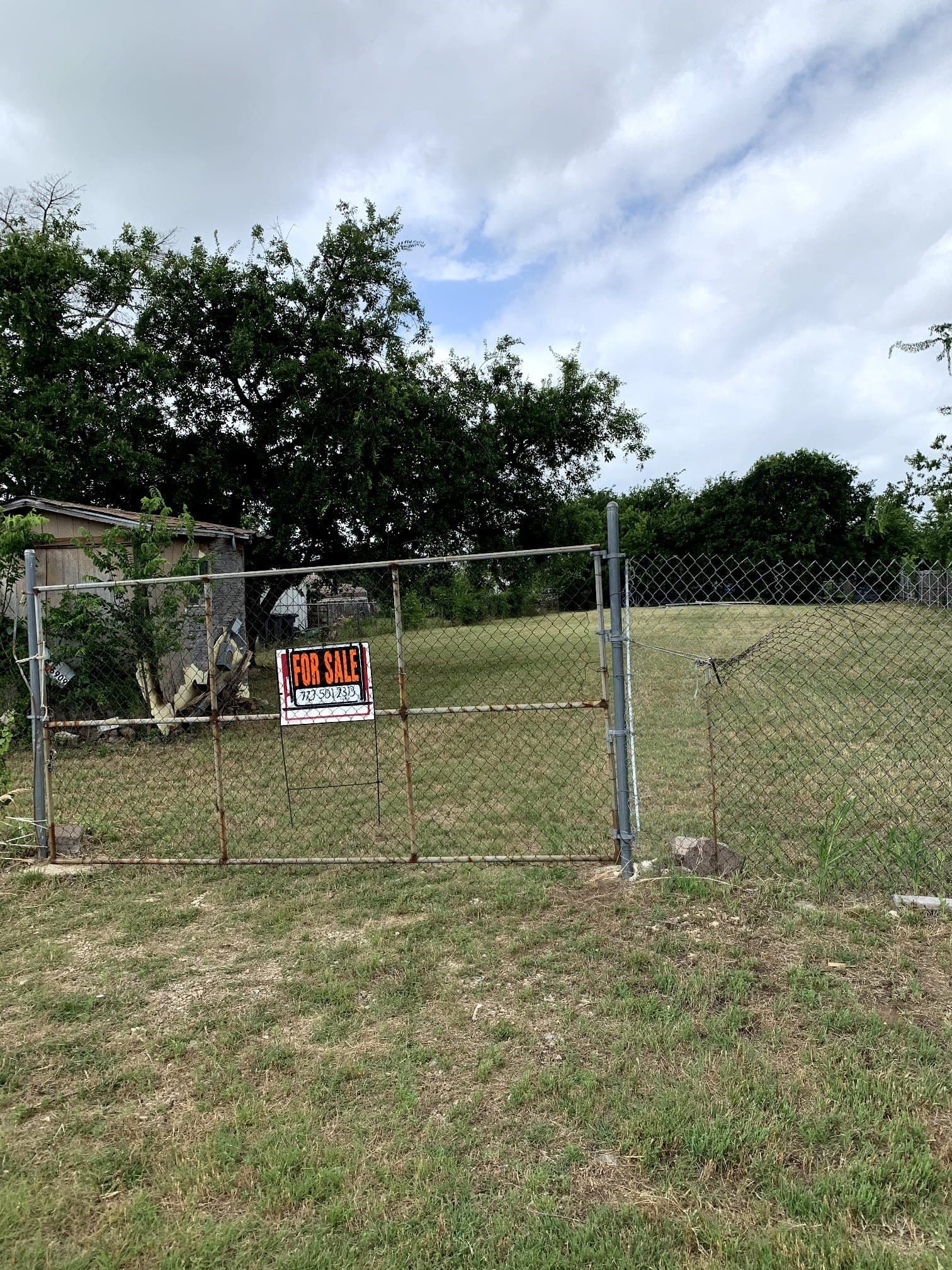 0.33 acres in Tarrant County gallery image 3