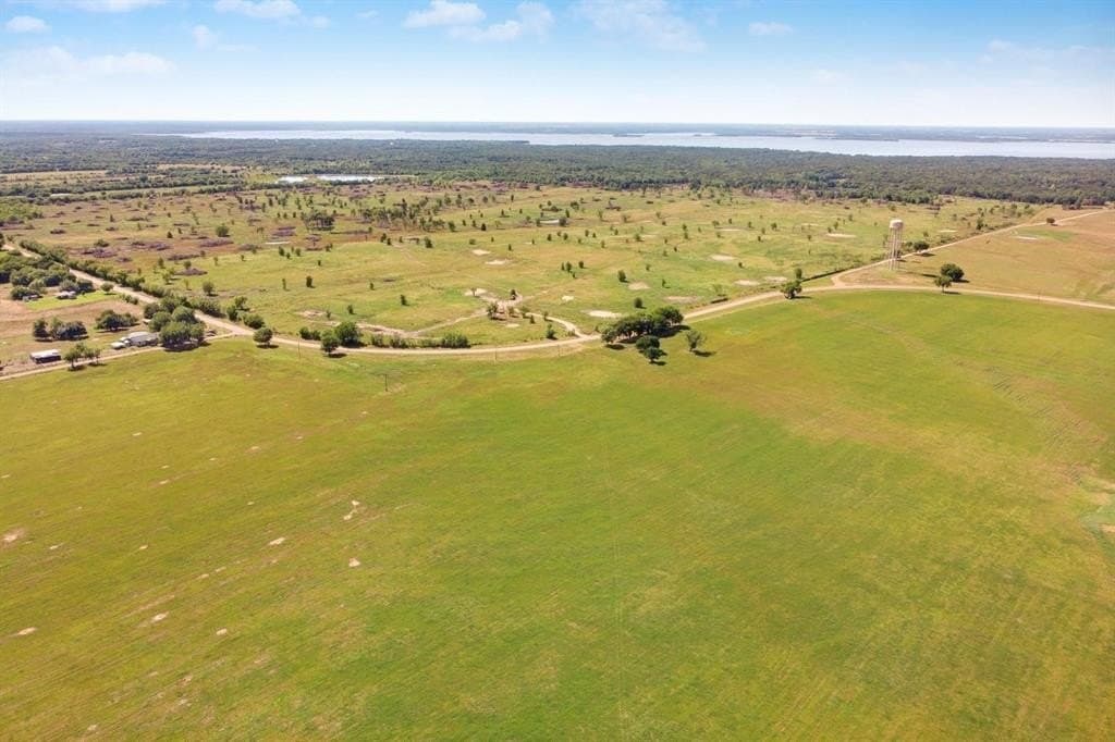 184.52 acres in Hopkins County featured view