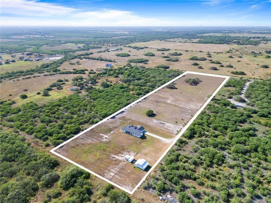 10 acres in Kleberg County - photo 38