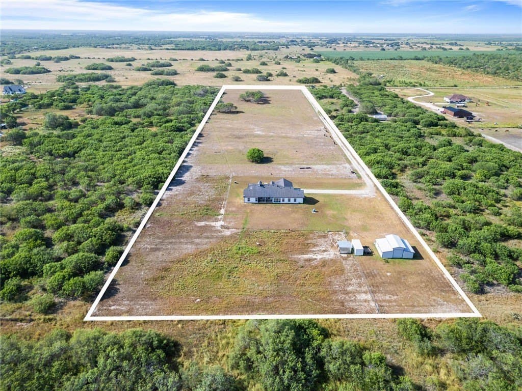 10 acres in Kleberg County - photo 39