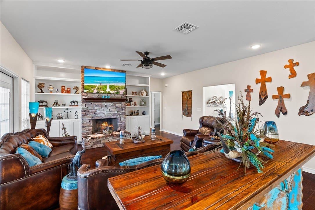 10 acres in Kleberg County featured view