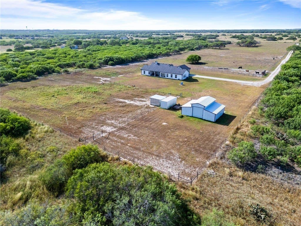 10 acres in Kleberg County - photo 36