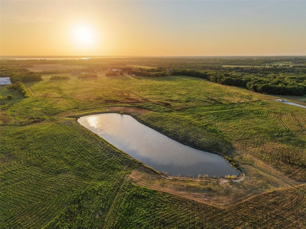 30 acres in Grayson County featured view