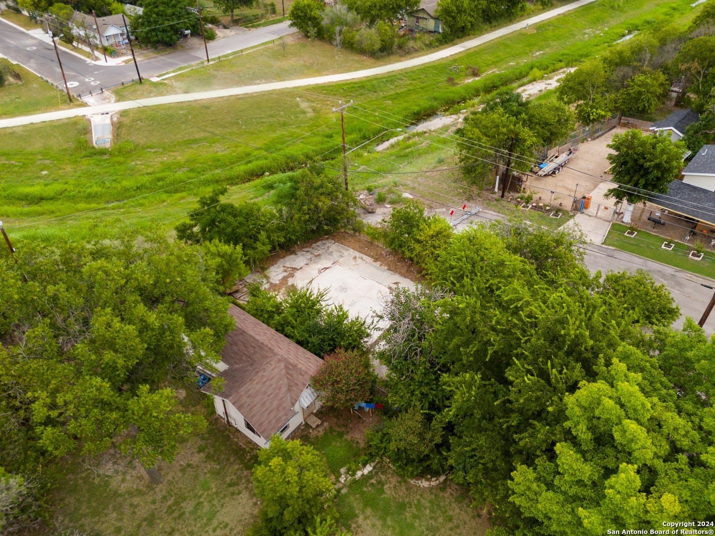 0.09 acres in Bexar County - photo 4