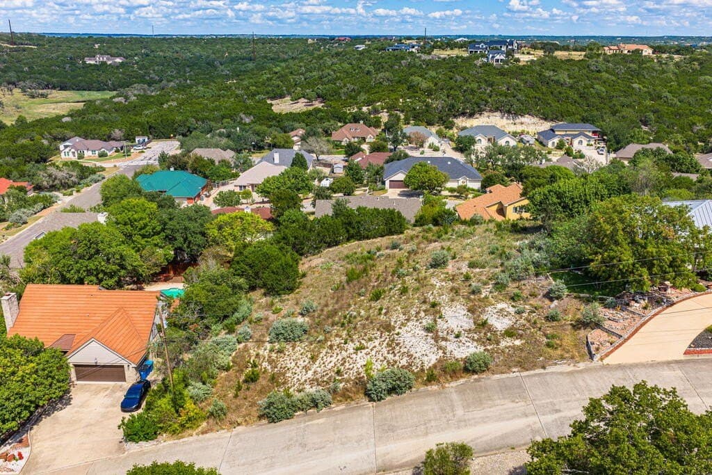 0.41 acres in Kerr County - photo 9