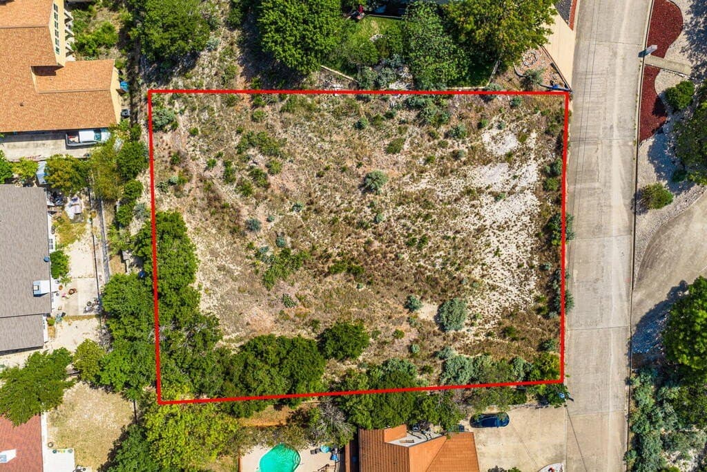 0.41 acres in Kerr County - photo 7