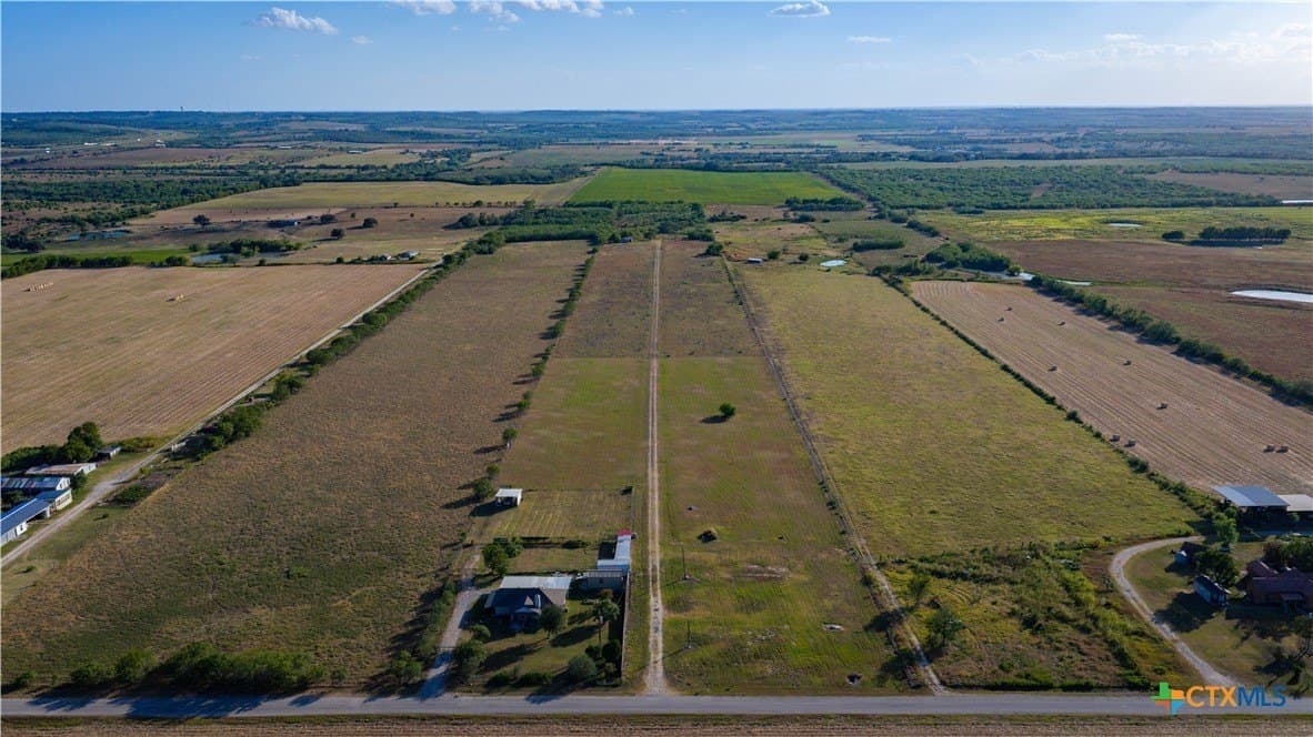 21.49 acres in Guadalupe County - photo 30