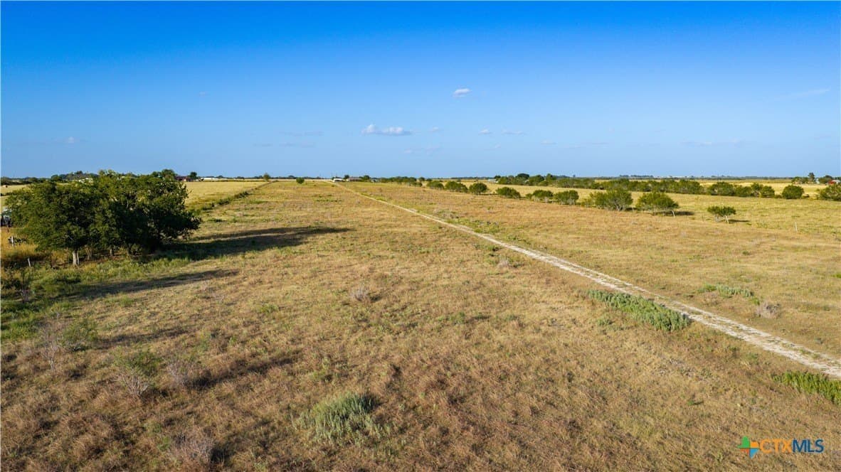 21.49 acres in Guadalupe County - photo 21