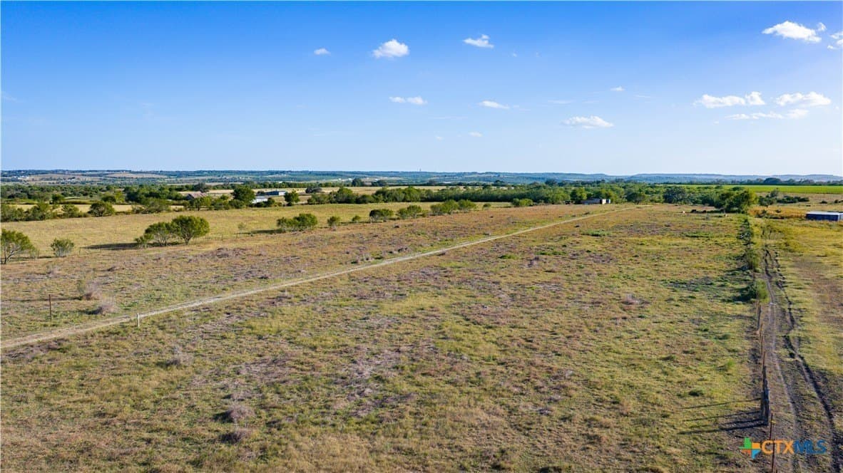 21.49 acres in Guadalupe County - photo 6