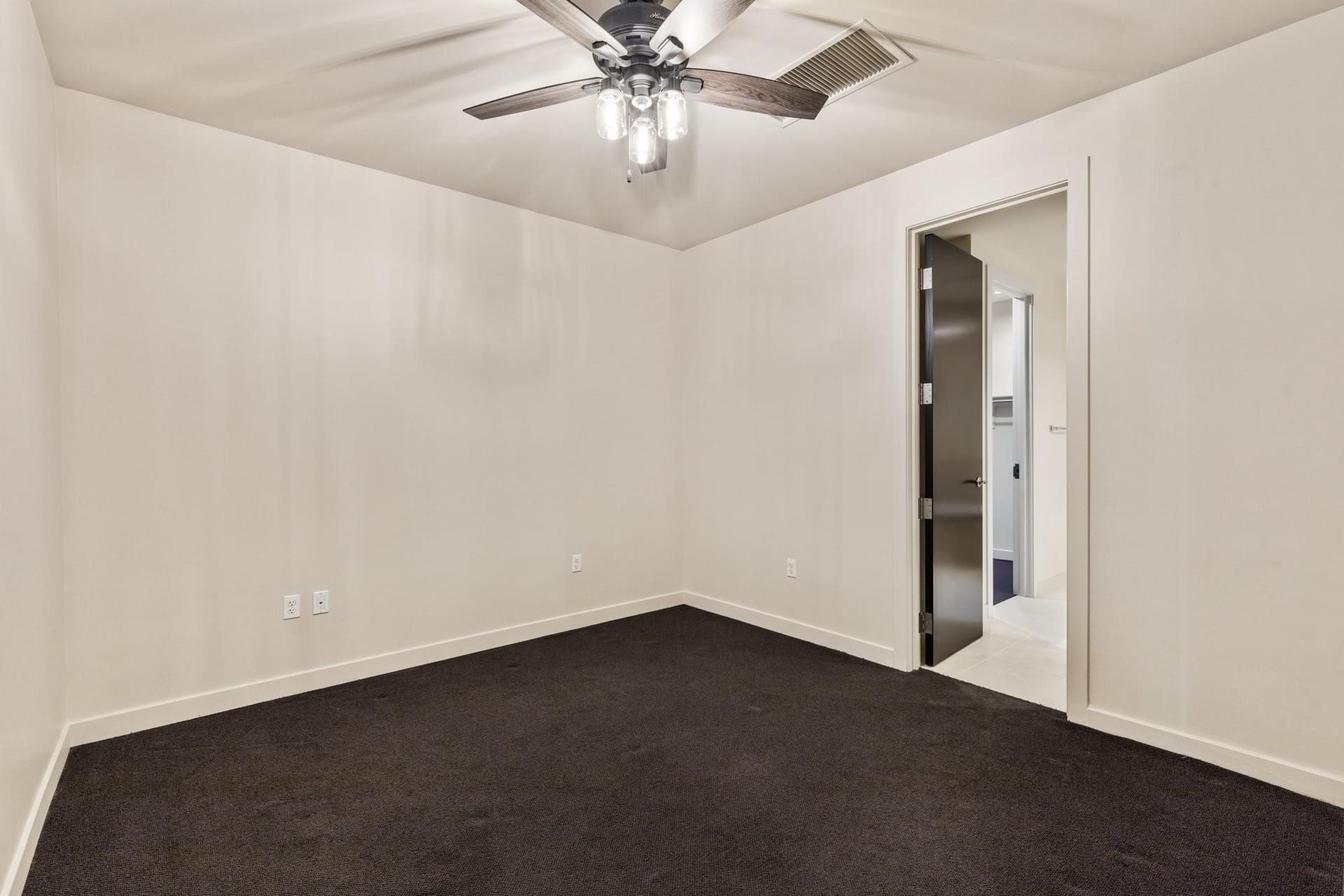10.68 acres in Tarrant County - photo 6