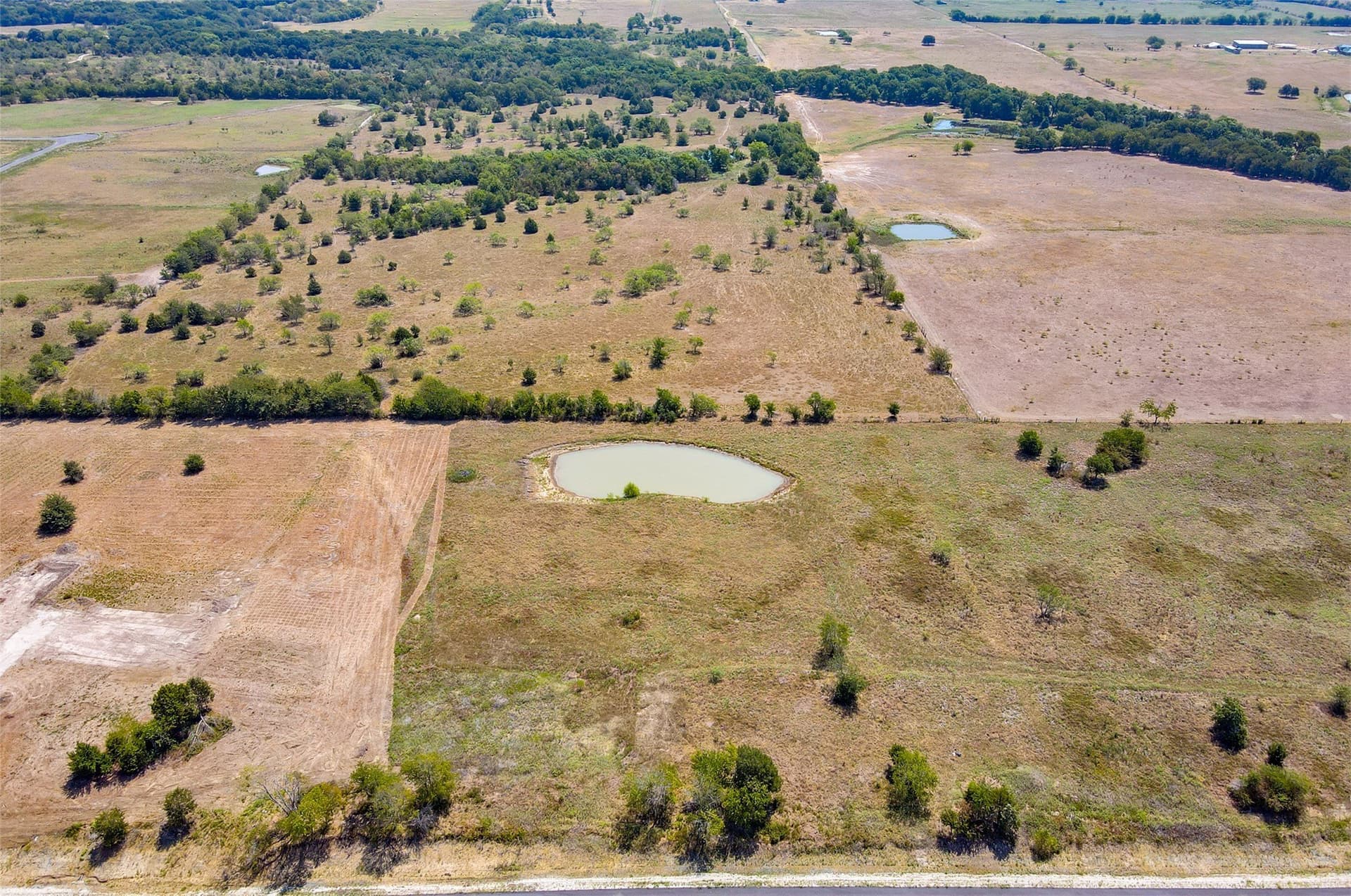 5.01 acres in Van Zandt County gallery image 2