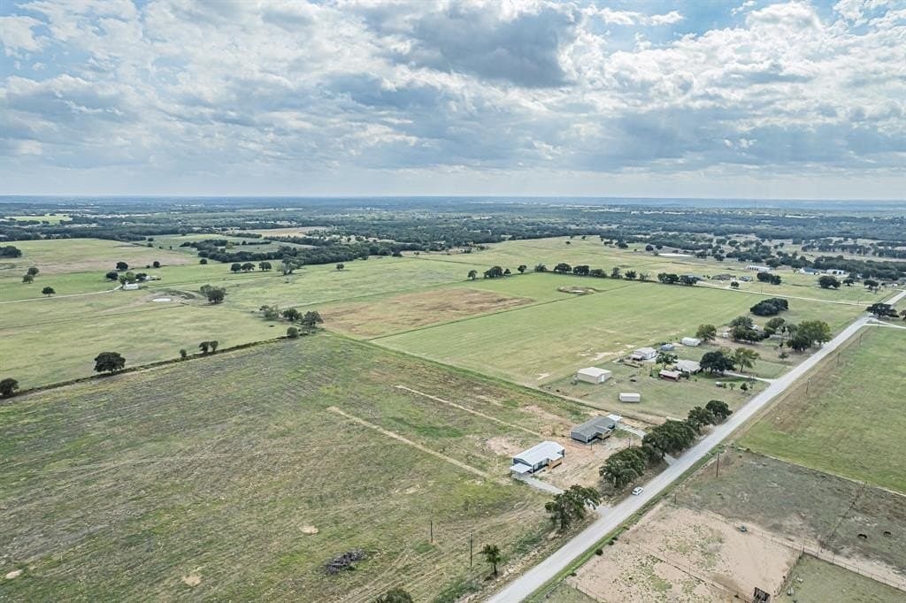 2.01 acres in Montague County gallery image 2