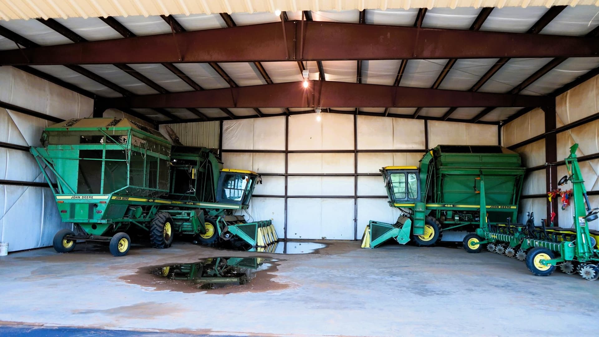 10.43 acres in Lamb County - photo 11