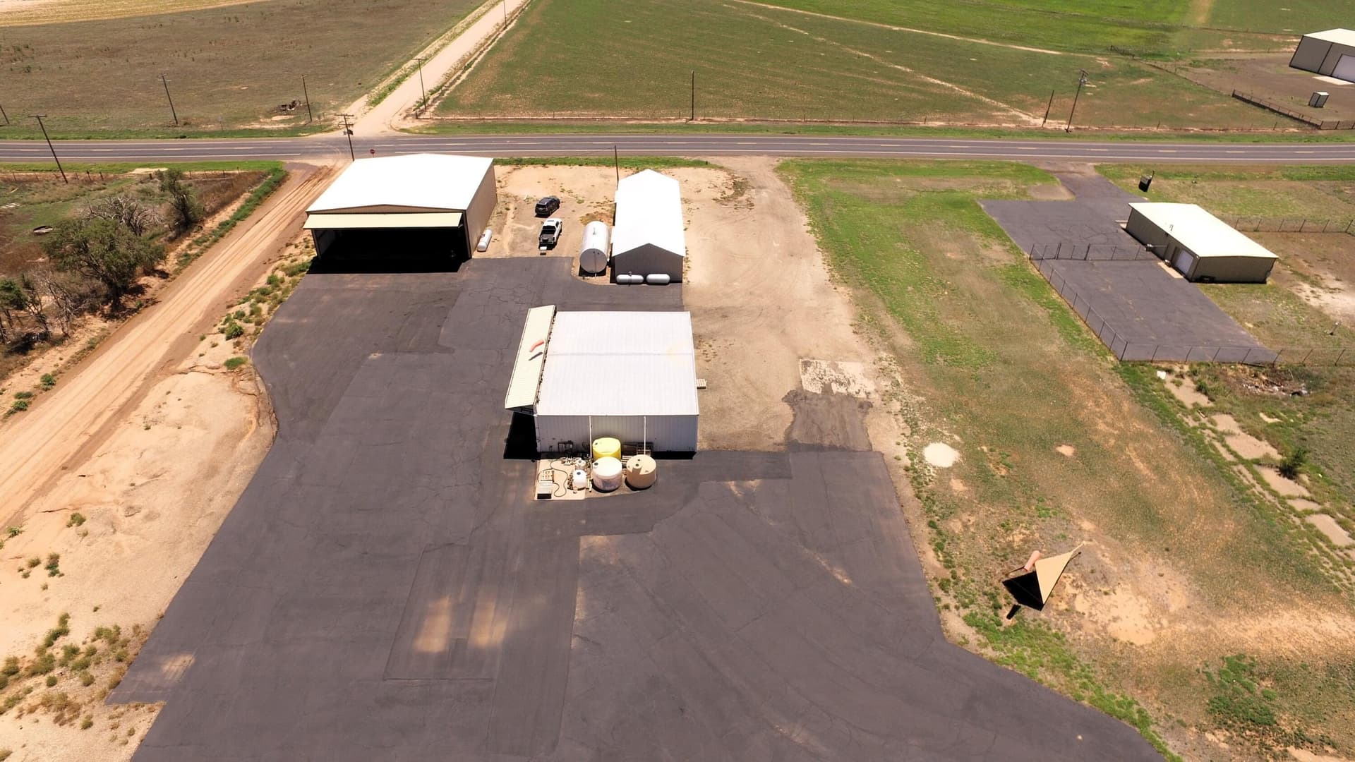 10.43 acres in Lamb County - photo 6