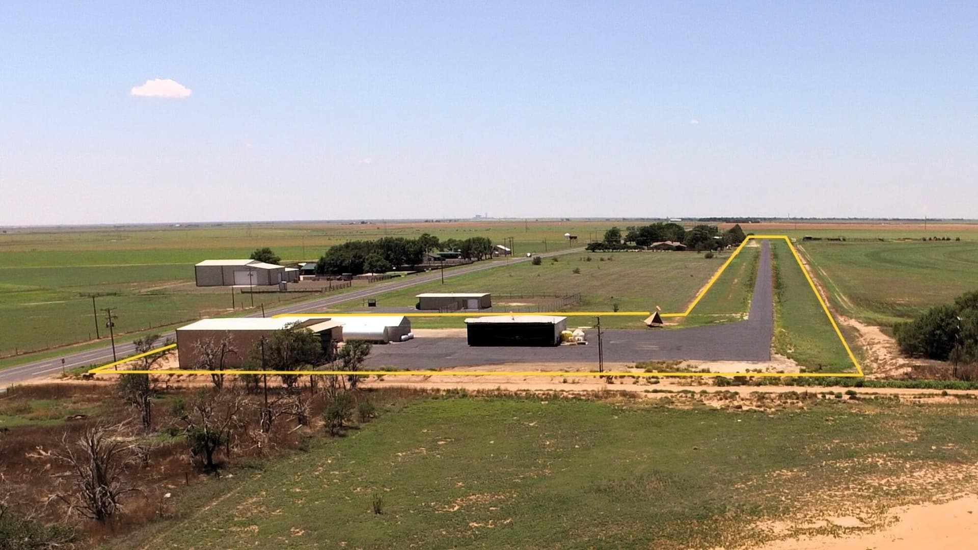 10.43 acres in Lamb County - photo 3