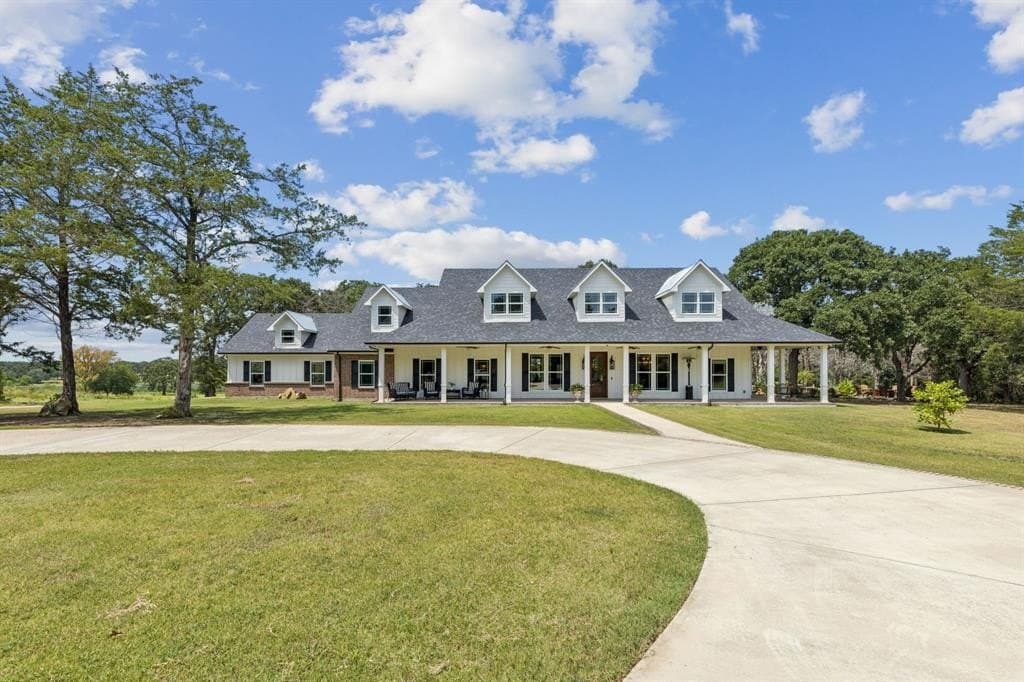 107.6 acres in Kaufman County