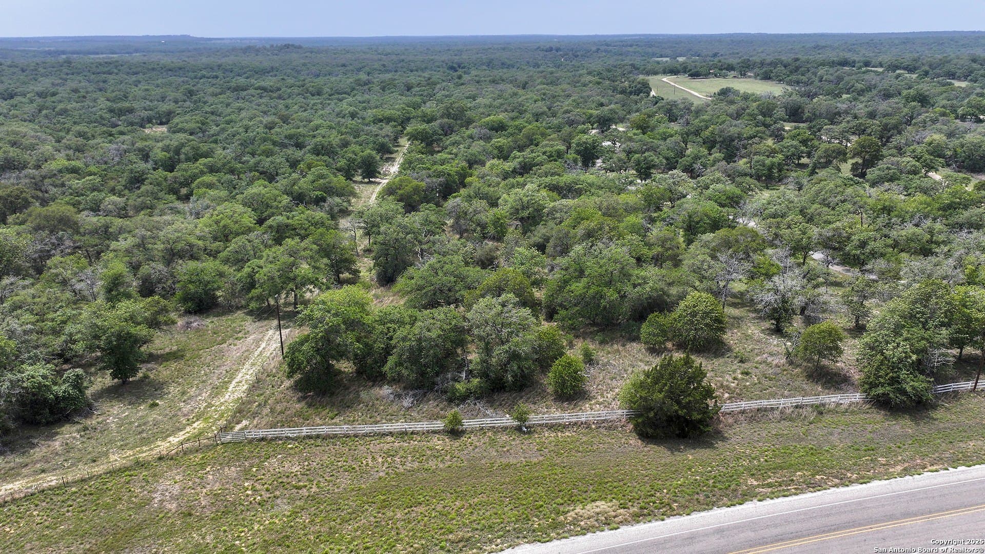 34.4 acres in Guadalupe County - photo 6