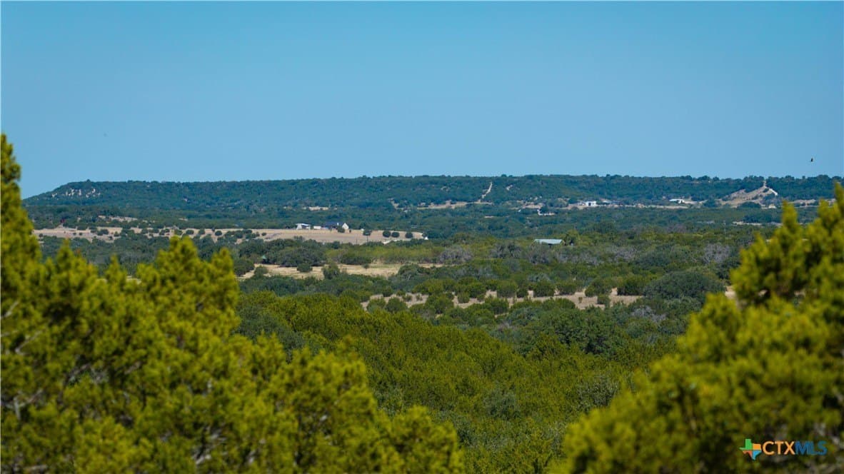 57.98 acres in Lampasas County - photo 3