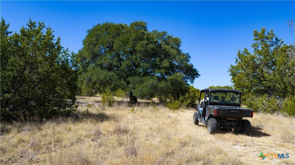 57.98 acres in Lampasas County - photo 12