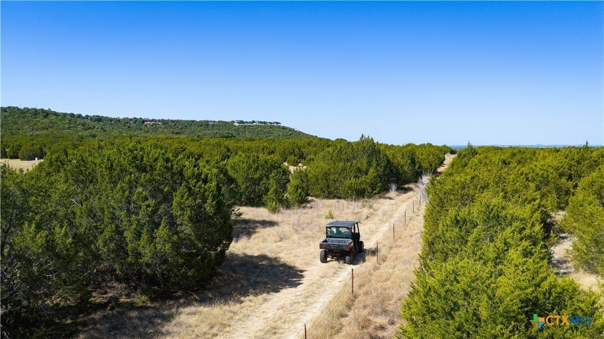 57.98 acres in Lampasas County - photo 5