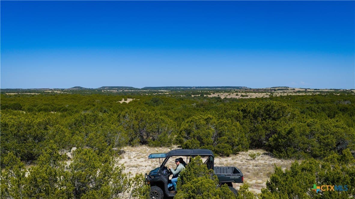 57.98 acres in Lampasas County - photo 14