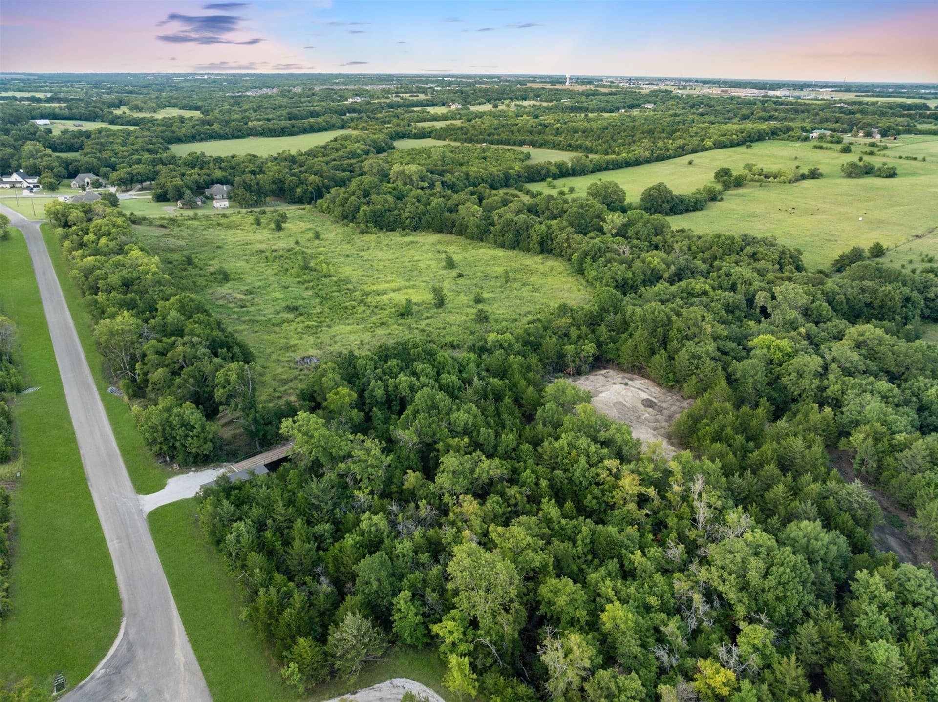 5.44 acres in Grayson County gallery image 3
