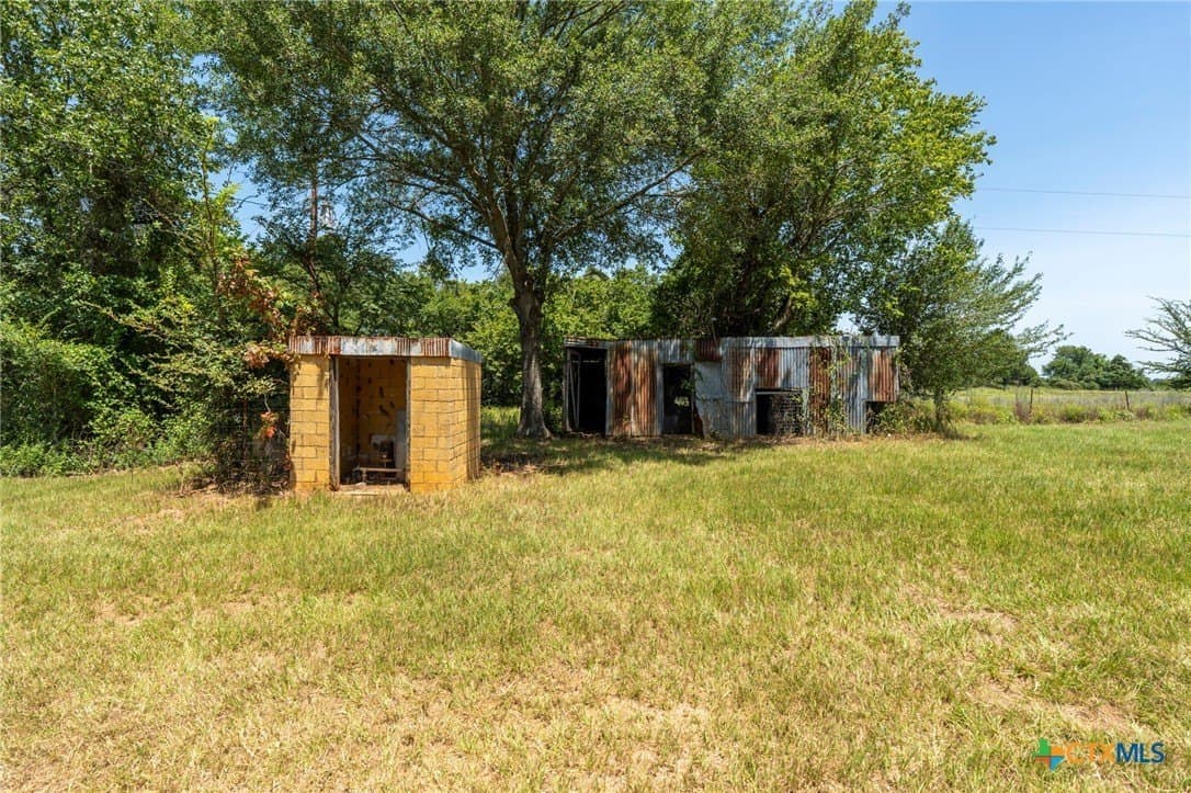 10.84 acres in Milam County - photo 25