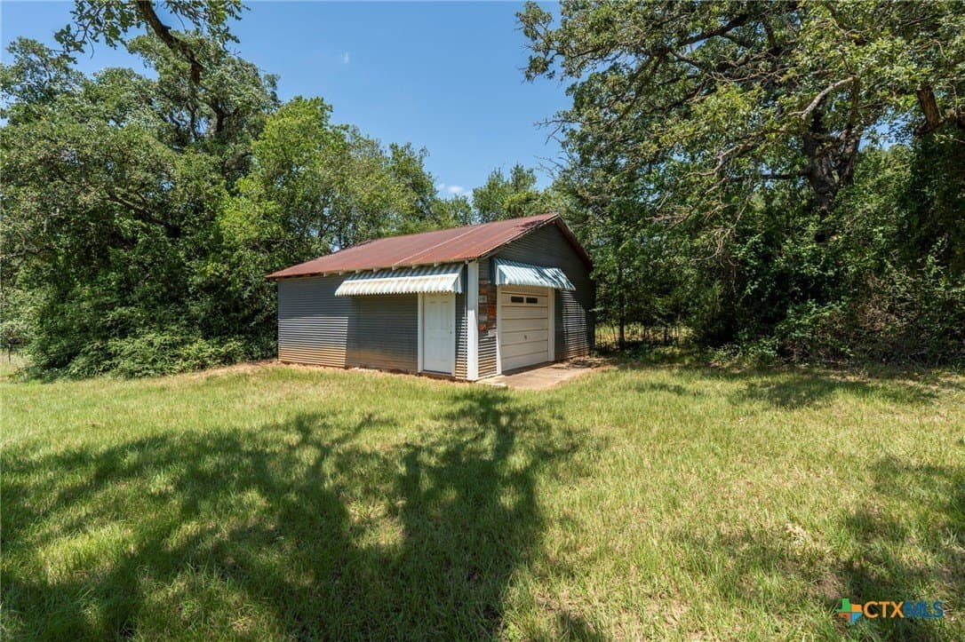 10.84 acres in Milam County - photo 24