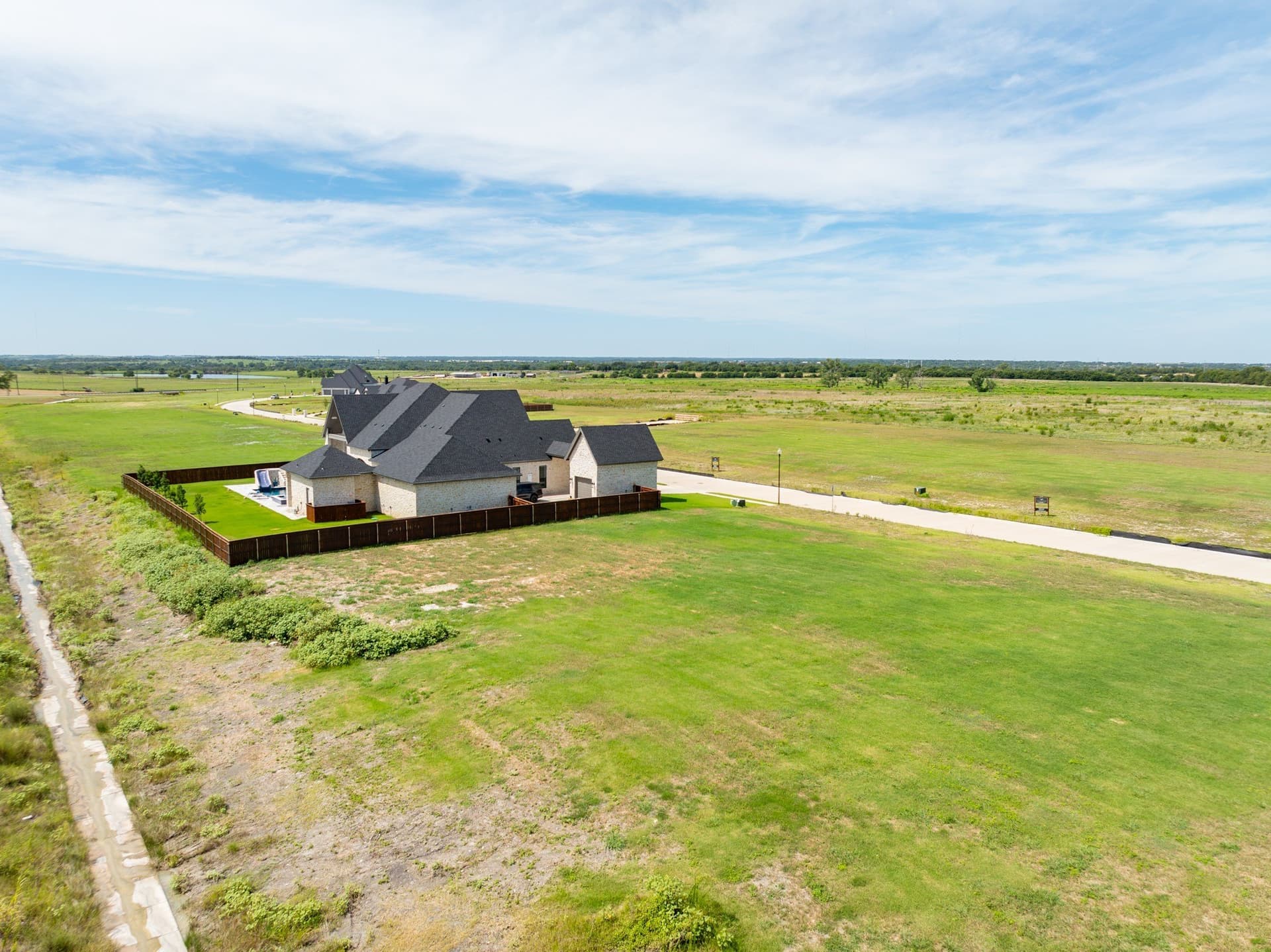 0.66 acres in McLennan County - photo 5