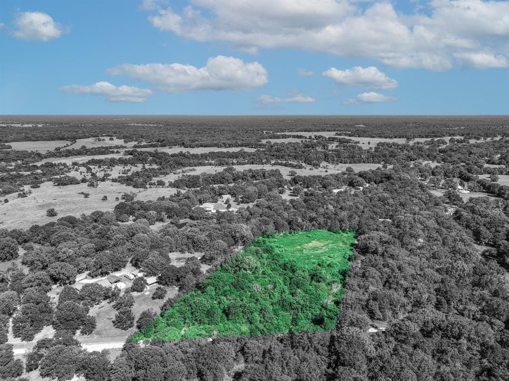 3.84 acres in Van Zandt County