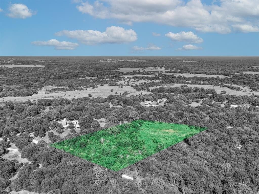 3.84 acres in Van Zandt County featured view