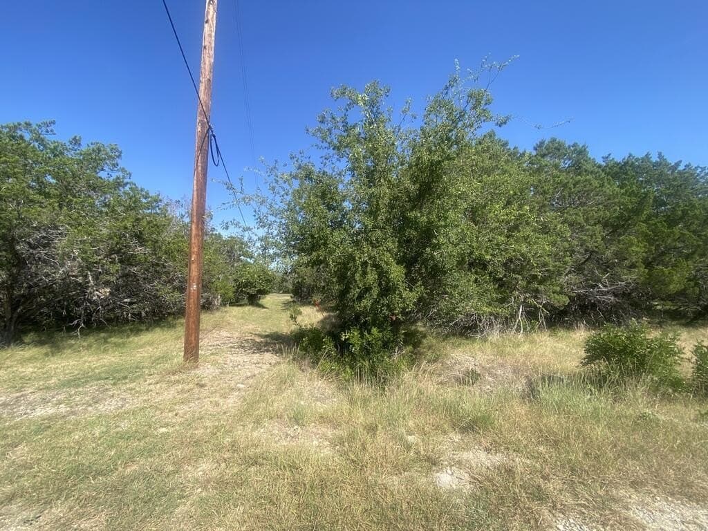 0.4 acres in Real County - photo 6