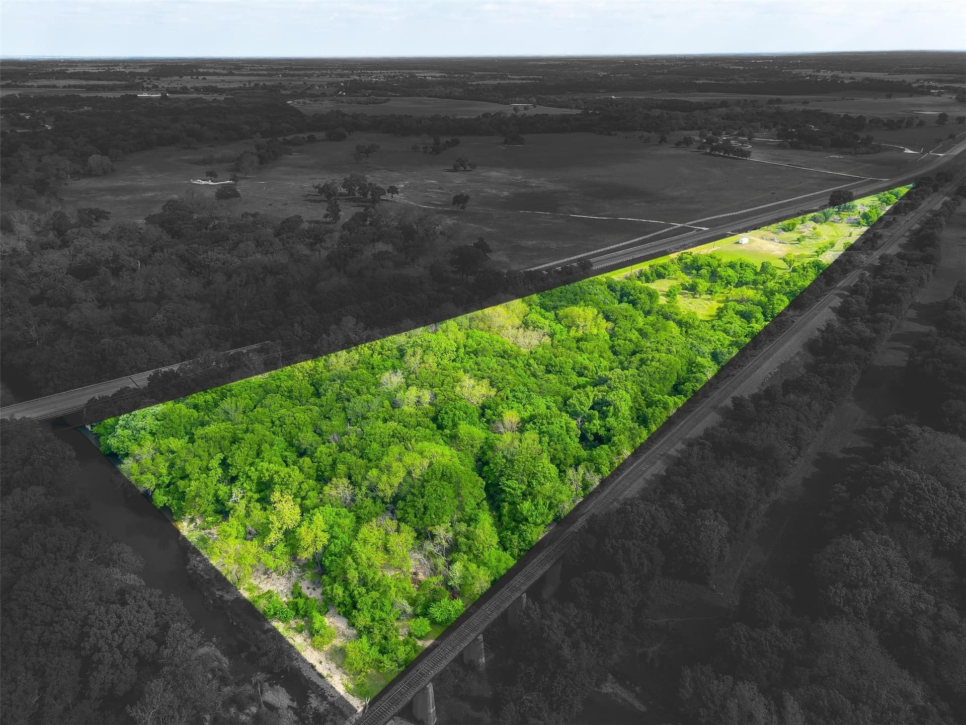 10.62 acres in Hill County - photo 8