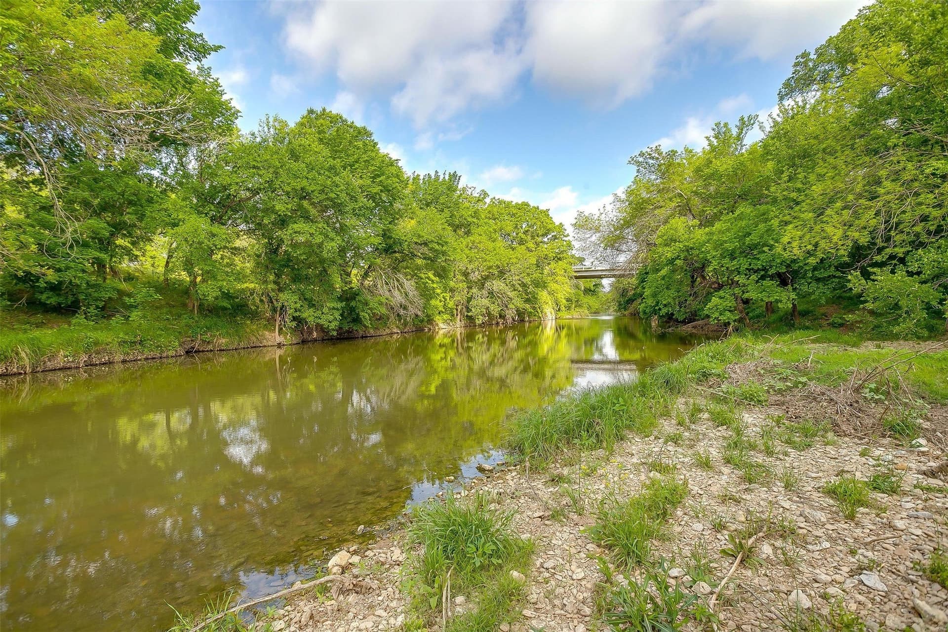 10.62 acres in Hill County