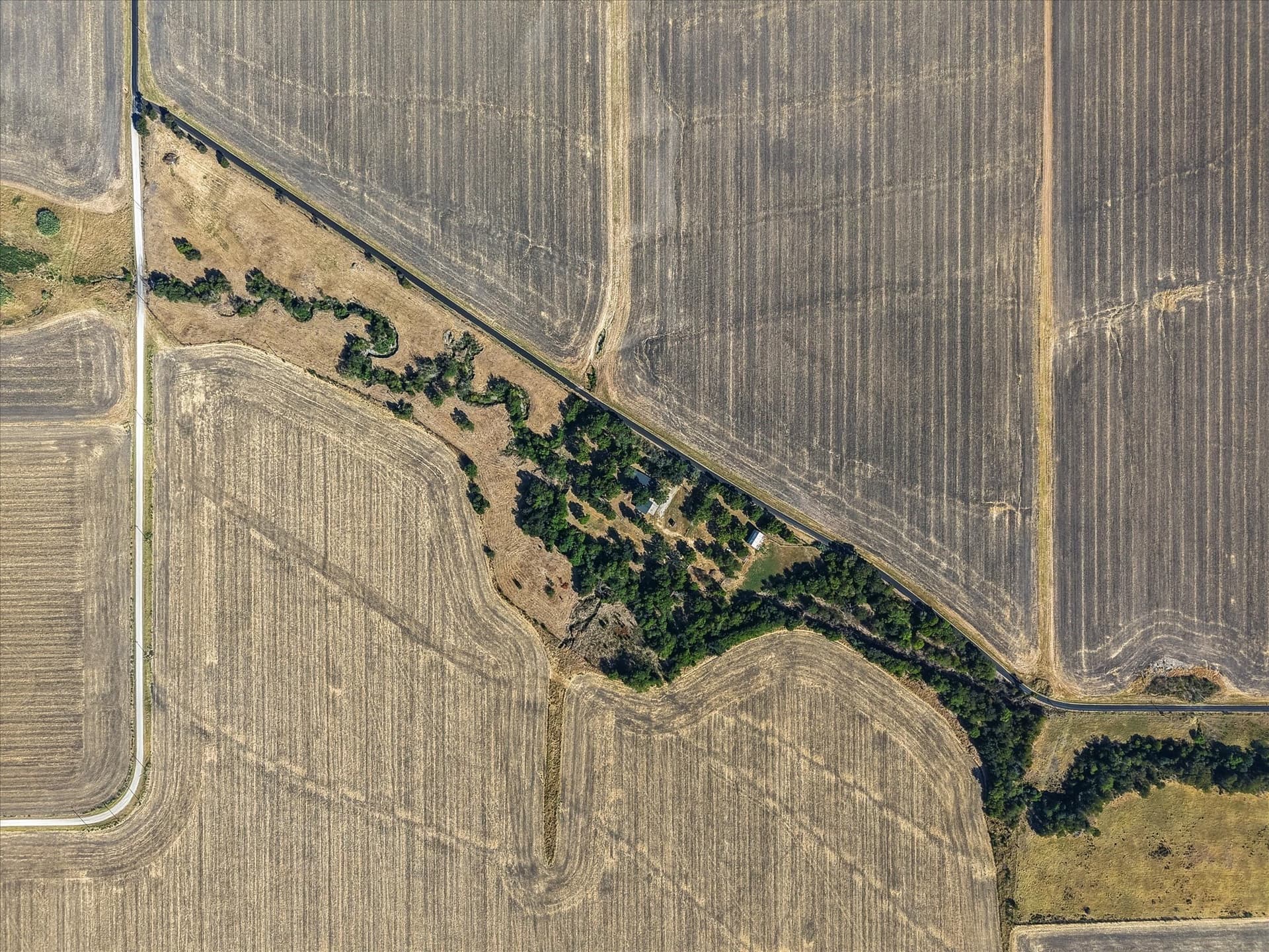 18.5 acres in Ellis County - photo 38