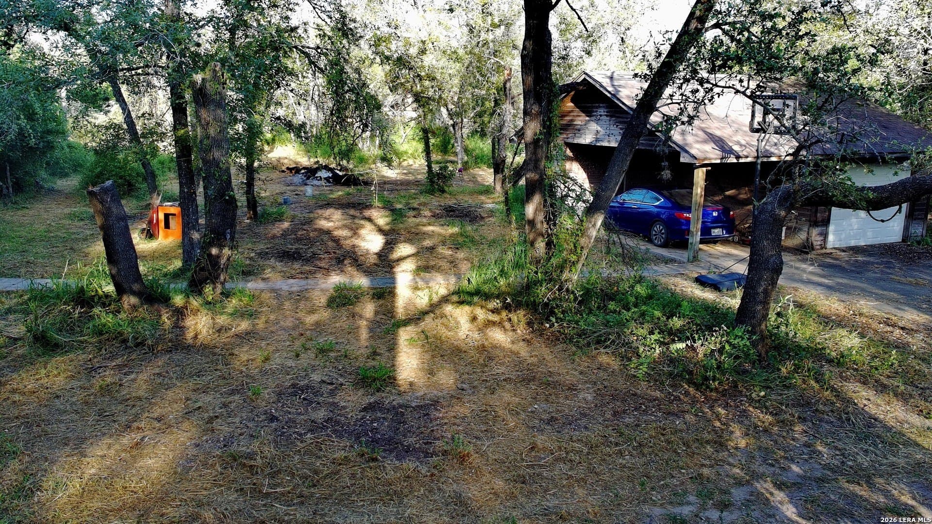 0.8 acres in Bexar County gallery image 4
