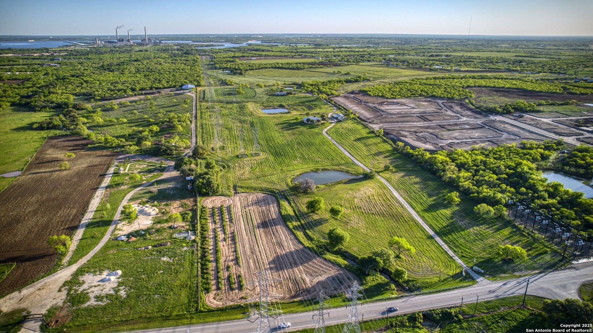 27.58 acres in Bexar County - photo 2