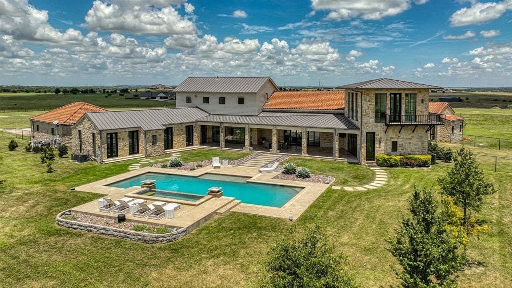 50.7 acres in Tarrant County