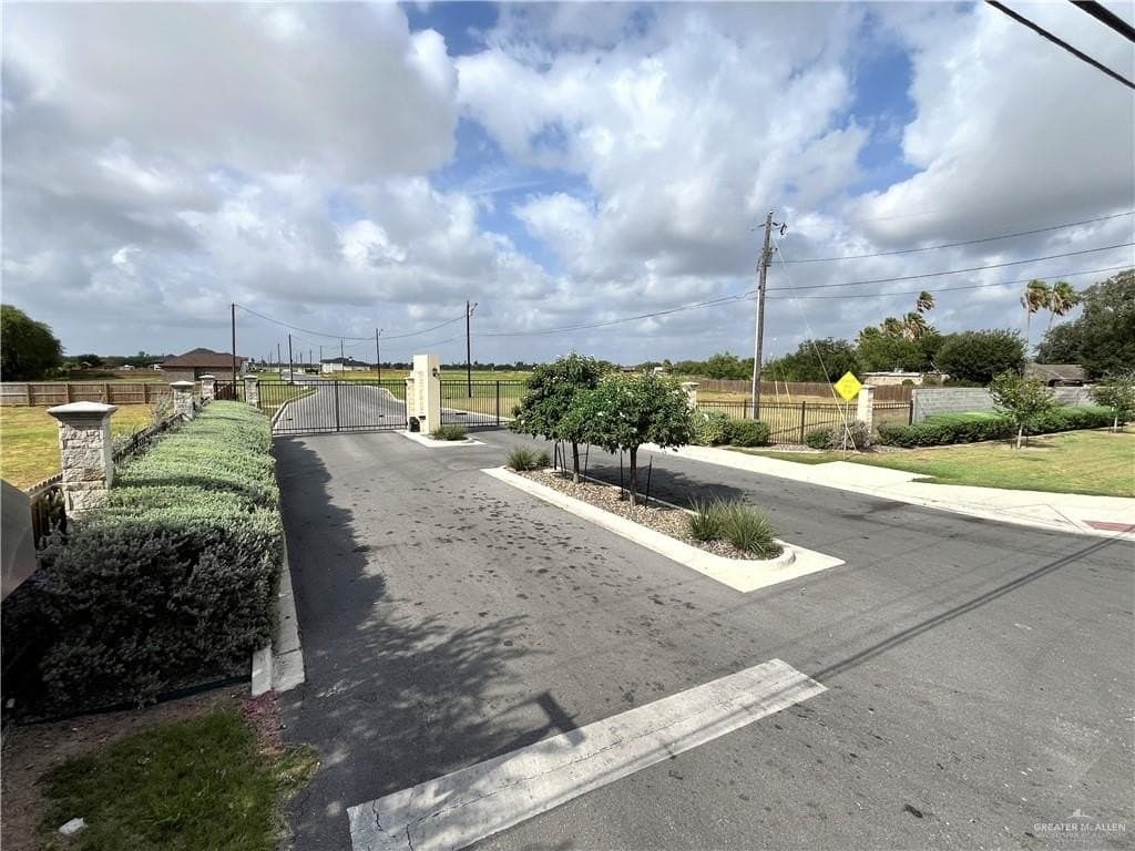 0.62 acres in Hidalgo County gallery image 2