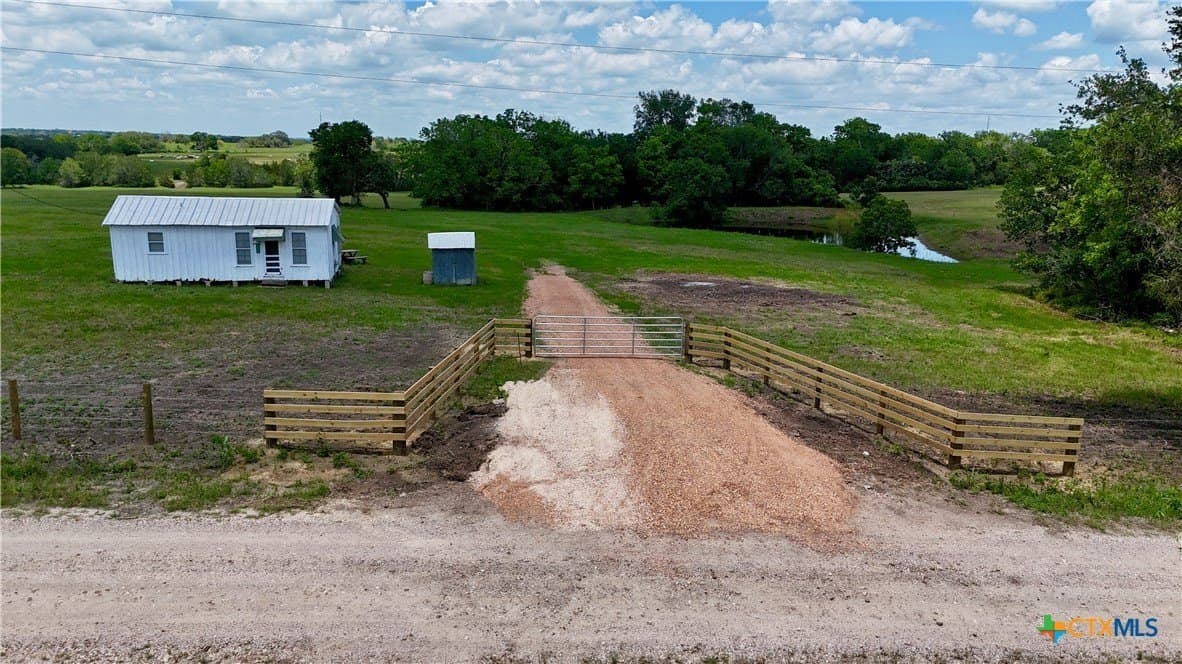 12.42 acres in Colorado County - photo 30