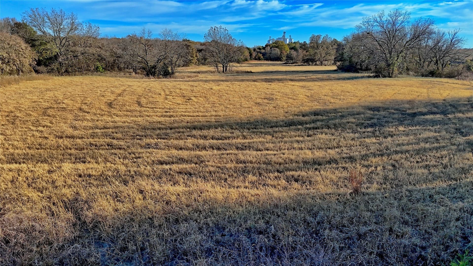 100 acres in Cooke County - photo 14
