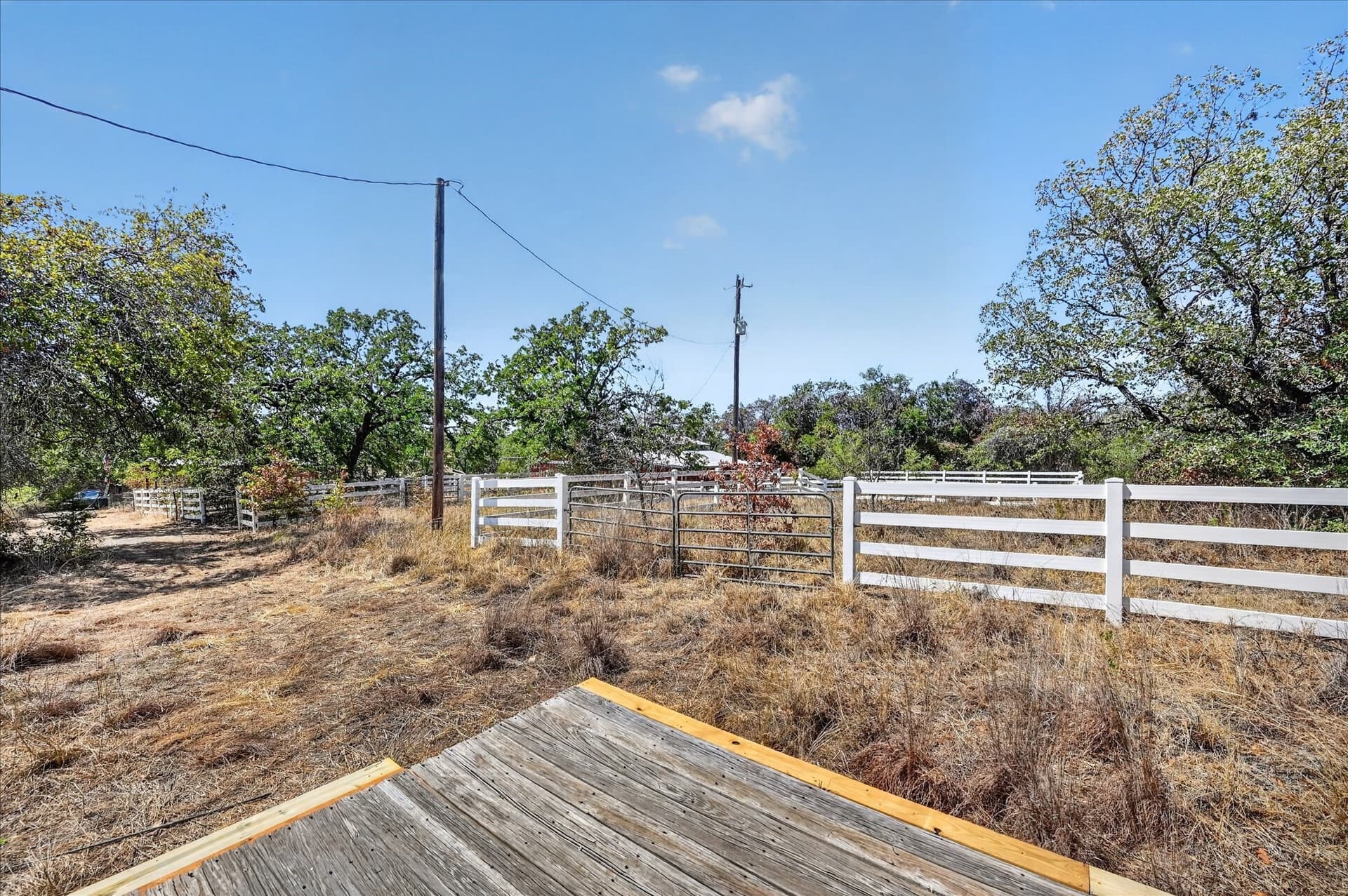 10 acres in Wise County - photo 38