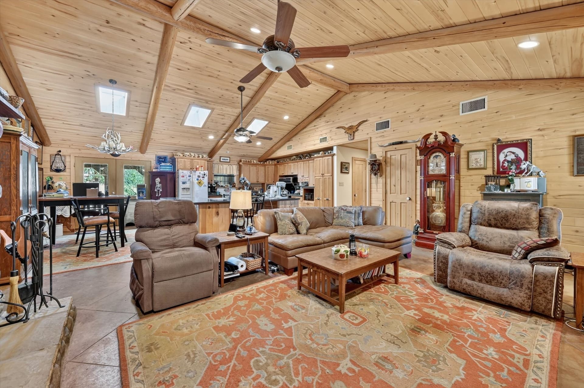 10 acres in Wise County - photo 7