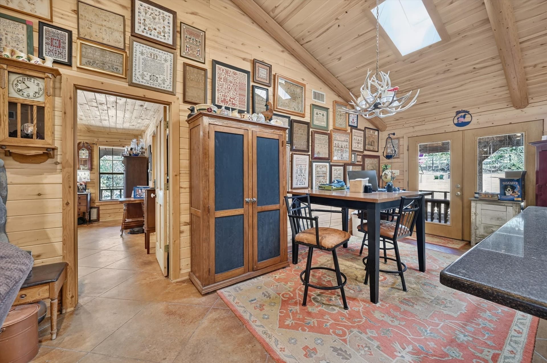 10 acres in Wise County - photo 8